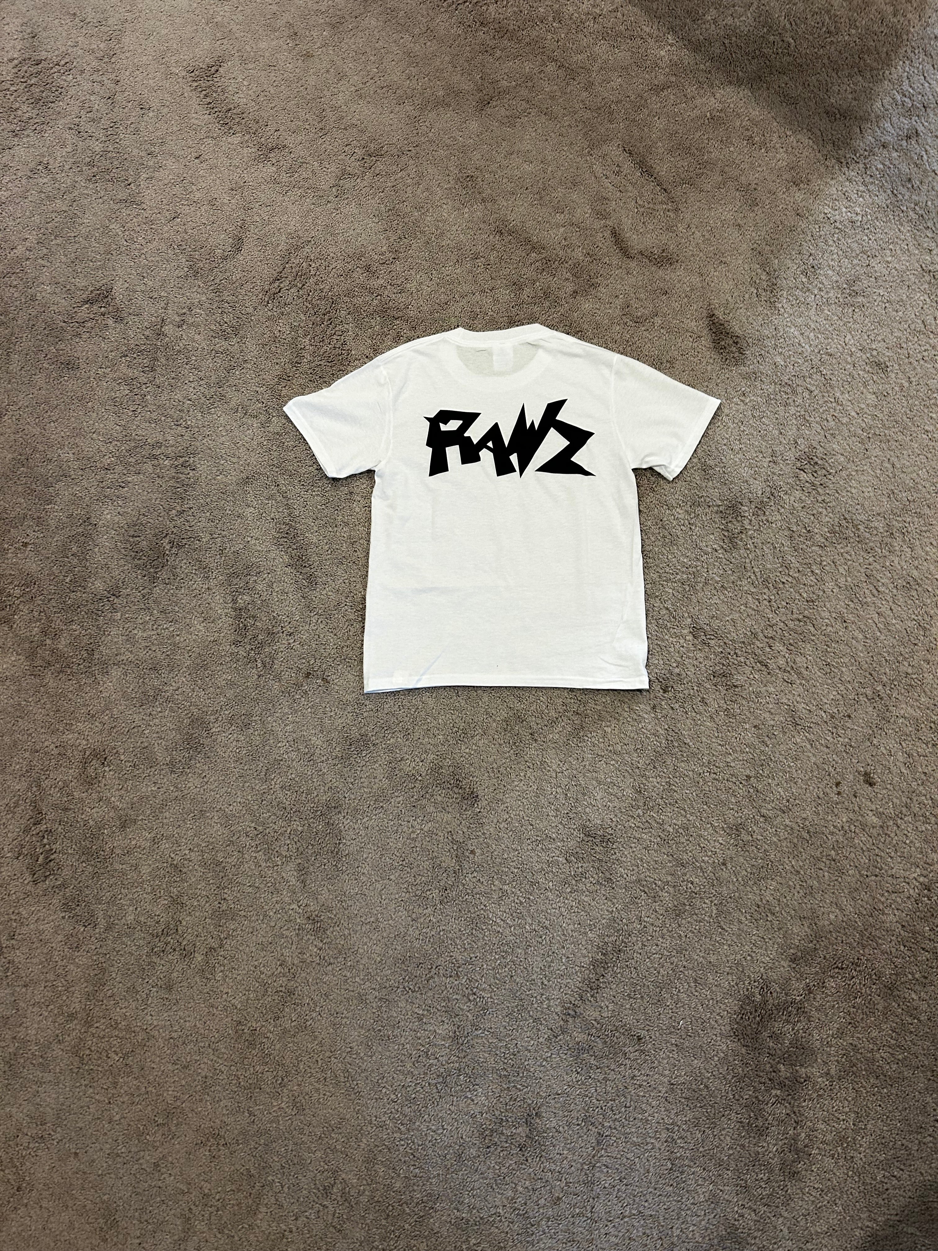 White t-shirt