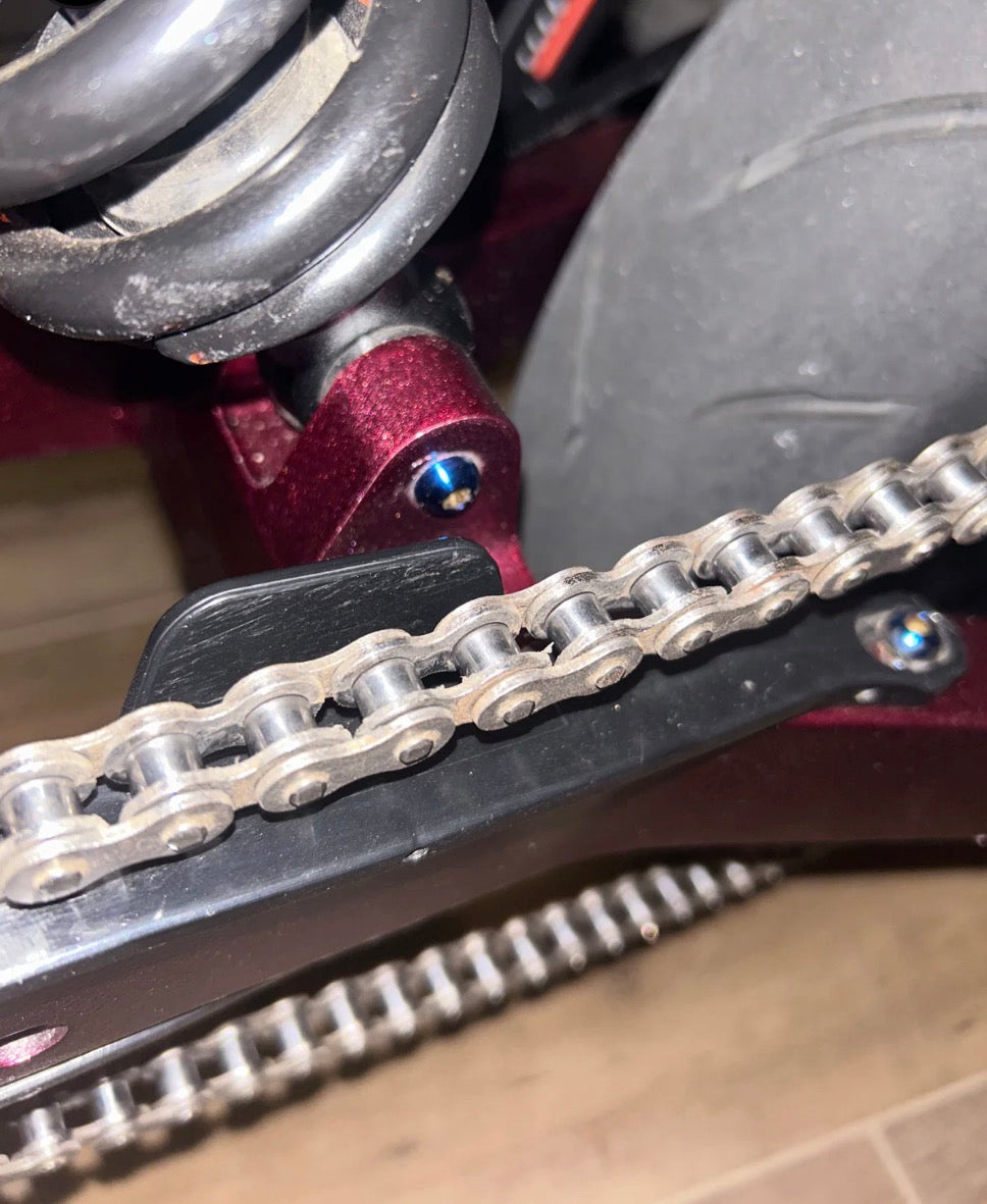 Rear shock titanium (4)